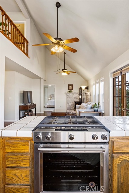 Detail Gallery Image 12 of 43 For 2314 Ashwood Pl, Paso Robles,  CA 93446 - 4 Beds | 3 Baths