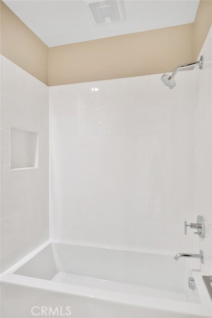 Detail Gallery Image 38 of 42 For 146 Toretta, Irvine,  CA 92602 - 4 Beds | 3 Baths