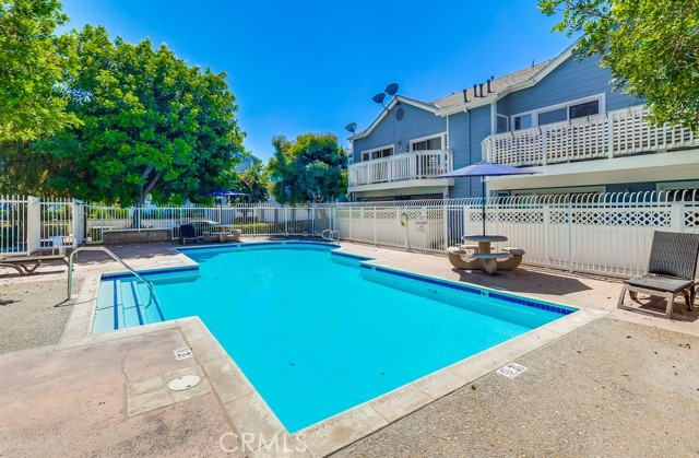 12874 Sycamore Village Drive, Norwalk CA: https://media.crmls.org/medias/bee8ed1a-bc10-4189-a90e-aafbe7d5969d.jpg