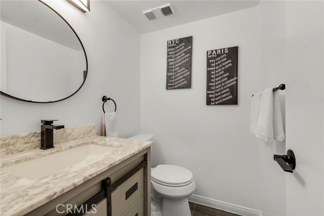 Detail Gallery Image 11 of 42 For 15045 Nordhoff St #109,  North Hills,  CA 91343 - 2 Beds | 2/1 Baths