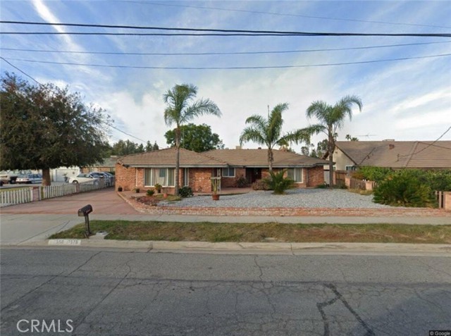 17570 Hawthorne Ave, Fontana, CA 92335