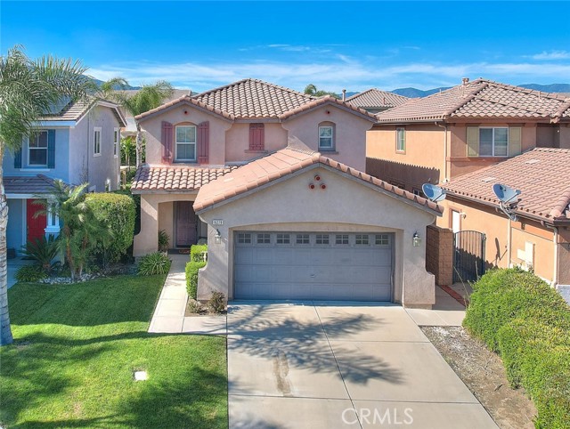 Detail Gallery Image 1 of 58 For 16278 Pablo Creek Ln, Fontana,  CA 92336 - 3 Beds | 2/1 Baths