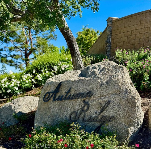 8758 Aspen Court, Riverside CA: https://media.crmls.org/medias/beebfe9a-13fc-4248-b03a-6bdf23fce959.jpg