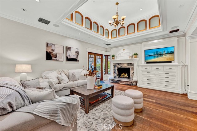 Detail Gallery Image 8 of 48 For 752 N Creekview Dr, Orange,  CA 92869 - 6 Beds | 6/1 Baths