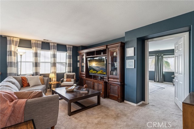 Detail Gallery Image 23 of 43 For 10889 Cameron Ct, Corona,  CA 92883 - 6 Beds | 4/1 Baths