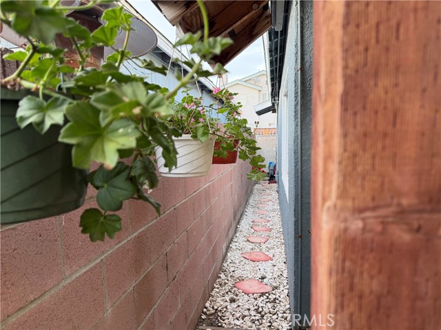 Detail Gallery Image 20 of 25 For 1454 E 215th St, Carson,  CA 90745 - 2 Beds | 1 Baths