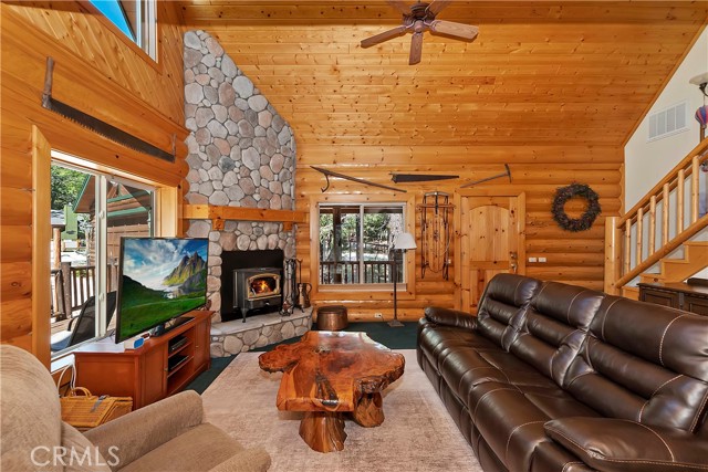 Detail Gallery Image 8 of 41 For 1491 Rockspray, Big Bear Lake,  CA 92315 - 3 Beds | 2 Baths