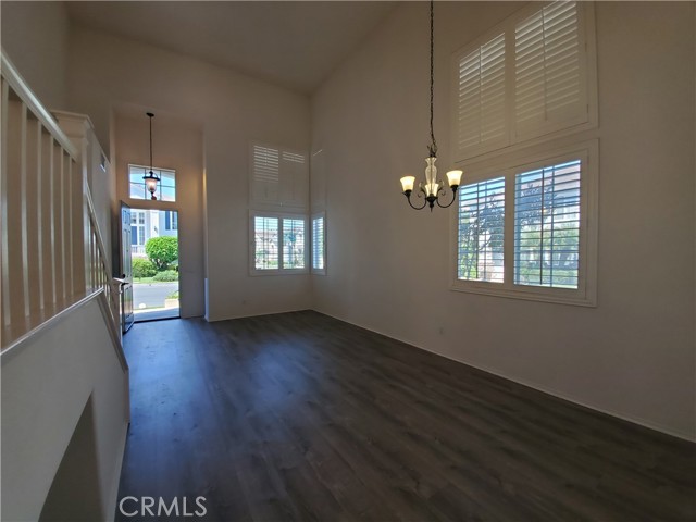 Detail Gallery Image 4 of 42 For 801 Megan Ct, Costa Mesa,  CA 92626 - 4 Beds | 3 Baths