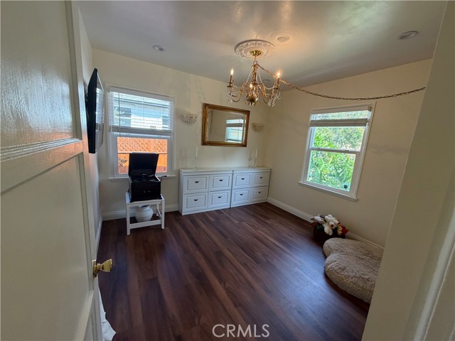 6655 Yarmouth Avenue photo 12