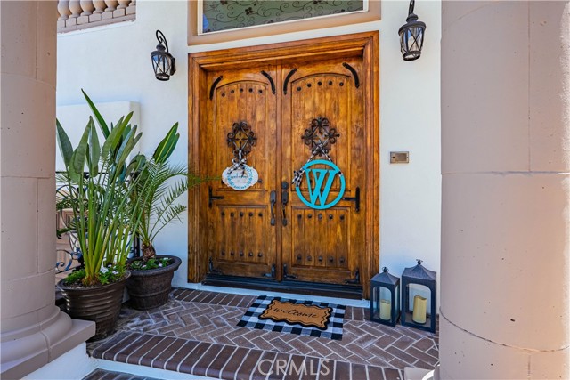 Detail Gallery Image 5 of 53 For 30614 Emperor Dr, Canyon Lake,  CA 92587 - 6 Beds | 4 Baths