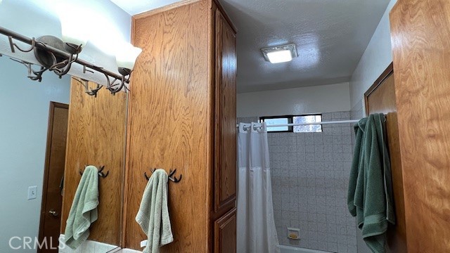 Image 40 of 62 For 33477 Fern Drive