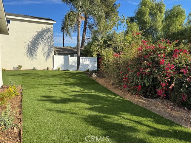 Detail Gallery Image 21 of 22 For 1336 Calle Tulipan, Thousand Oaks,  CA 91360 - 4 Beds | 2 Baths