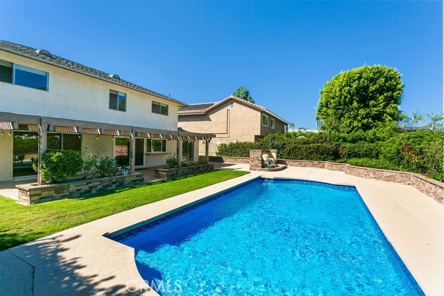 Front Image Thumbnail for CROC25222832