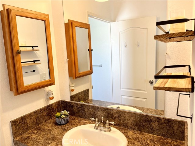 Detail Gallery Image 15 of 24 For 11401 N Topanga Cy #84,  Chatsworth,  CA 91311 - 2 Beds | 2 Baths