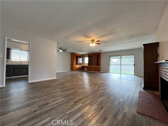 Detail Gallery Image 1 of 1 For 1921 Hodges Ave, Bakersfield,  CA 93304 - 3 Beds | 1/1 Baths