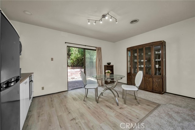 7846 Alston Way, Lucerne CA: https://media.crmls.org/medias/bef45d13-2903-44dc-9628-5323dc77f057.jpg