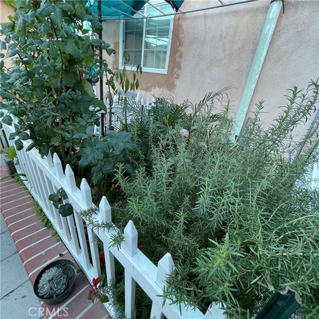 Detail Gallery Image 37 of 42 For 1523 E 83rd St, Los Angeles,  CA 90001 - – Beds | – Baths
