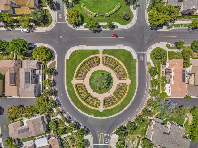 3943 E Lindenwood Drive, Ontario CA: https://media.crmls.org/medias/bef5b439-eac7-4f5f-b47f-0a1ecf180647.jpg