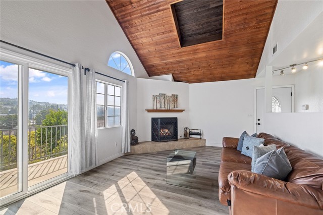 Detail Gallery Image 10 of 62 For 920 Sonora Ave, La Habra,  CA 90631 - 3 Beds | 3 Baths