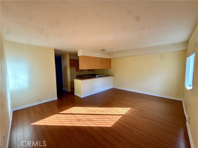 Front Image Thumbnail for CRBB26012648