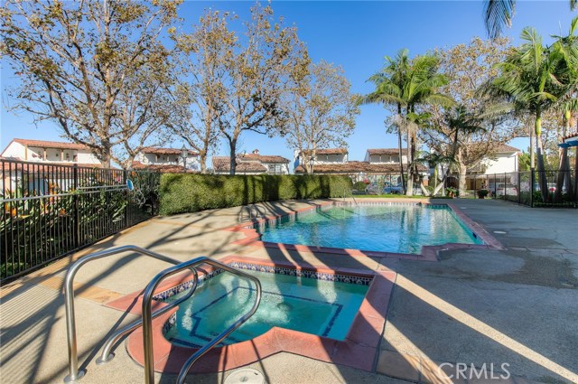 10 Via La Cima, Rancho Palos Verdes, California 90275, 3 Bedrooms Bedrooms, ,3 BathroomsBathrooms,Residential,Sold,Via La Cima,SB17269330