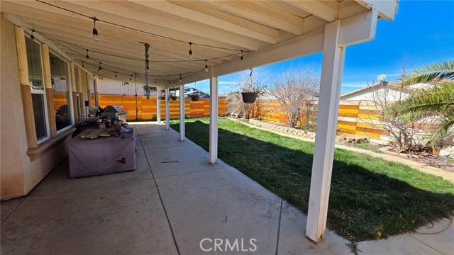 Detail Gallery Image 4 of 25 For 12324 Firefly, Victorville,  CA 92392 - 3 Beds | 2 Baths