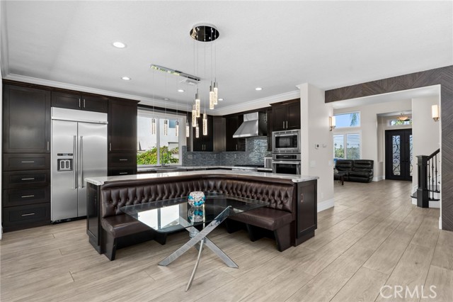 Detail Gallery Image 13 of 68 For 928 Trovita, Corona,  CA 92881 - 4 Beds | 3 Baths