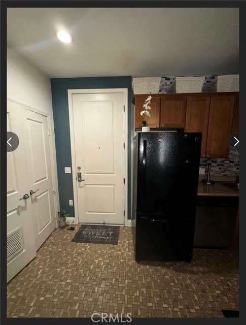 Detail Gallery Image 6 of 9 For 6938 Laurel Canyon #310,  Los Angeles,  CA 91605 - 2 Beds | 2 Baths