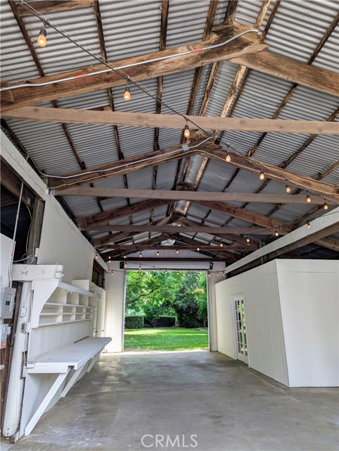 1785 Durham Dayton, Durham CA: https://media.crmls.org/medias/bef81b8c-ce2c-4b3a-8c13-3a989a1a84a3.jpg