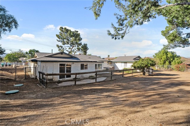 Detail Gallery Image 35 of 50 For 19600 Carmelita Ave, Corona,  CA 92881 - 4 Beds | 2 Baths