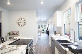 Detail Gallery Image 3 of 7 For 3520 Harrison St, Oakland,  CA 94611 - 2 Beds | 2/1 Baths