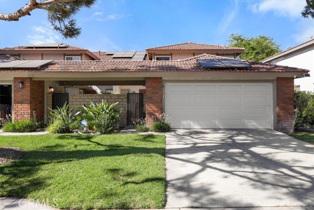 Detail Gallery Image 1 of 70 For 15717 Rosehaven Ln, Canyon Country,  CA 91387 - 3 Beds | 2/1 Baths