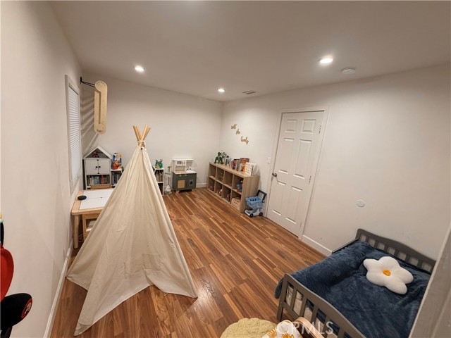 Detail Gallery Image 13 of 23 For 30009 Hunstock, Castaic,  CA 91384 - 3 Beds | 1/1 Baths