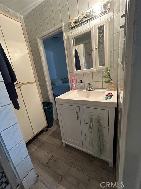 Detail Gallery Image 23 of 44 For 222 W 87th, Los Angeles,  CA 90003 - 3 Beds | 1 Baths