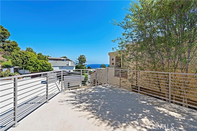 Detail Gallery Image 42 of 65 For 362 Pinecrest Dr, Laguna Beach,  CA 92651 - 5 Beds | 5 Baths