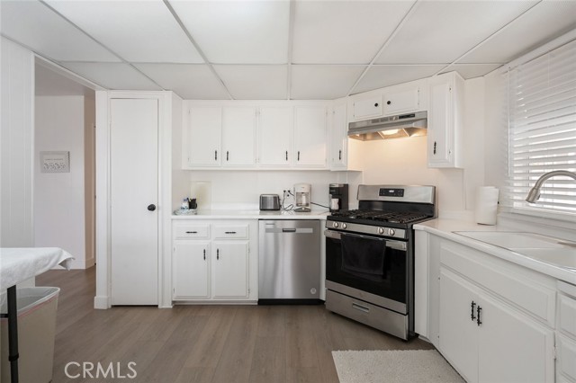 Detail Gallery Image 18 of 23 For 4095 Fruit St #870,  La Verne,  CA 91750 - 2 Beds | 2 Baths