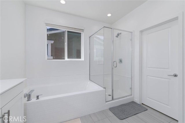 13855 Clearwater Avenue, Chino CA: https://media.crmls.org/medias/befa95e9-f153-48ae-9cc3-01ef73d15715.jpg