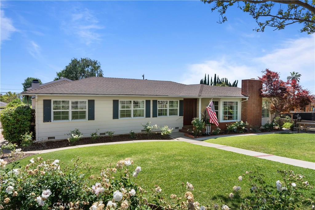 14318 Eastridge Drive