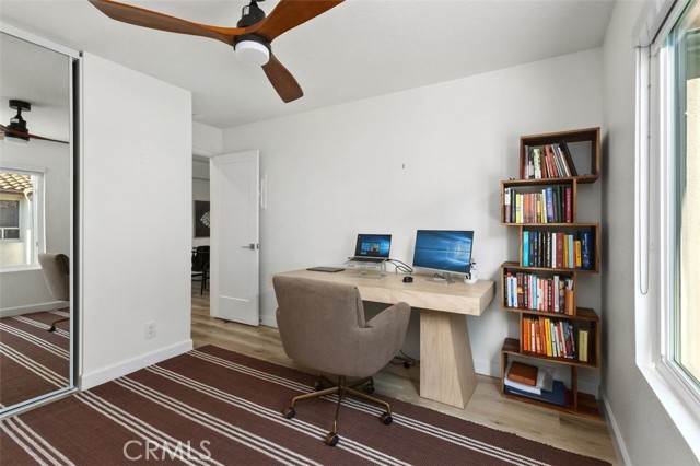 24 Corsica Drive, Newport Beach CA: https://media.crmls.org/medias/befc190e-3124-4a61-a819-3d6beb5d6078.jpg