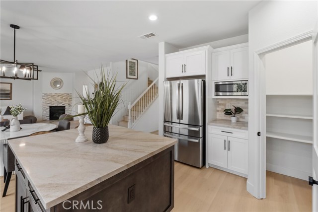 Detail Gallery Image 20 of 63 For 6936 Estonian, Corona,  CA 92880 - 4 Beds | 2/1 Baths