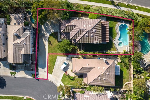Detail Gallery Image 2 of 27 For 24 Silveroak, Irvine,  CA 92620 - 5 Beds | 3 Baths