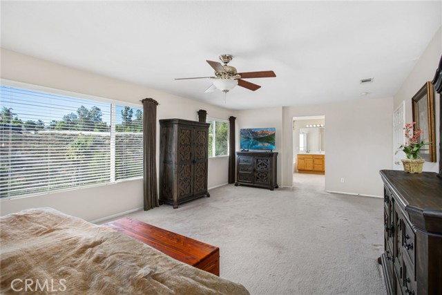 39691 Ashland Way, Murrieta CA: https://media.crmls.org/medias/befdc657-4aa0-4ff6-aa01-81da5c1c9336.jpg