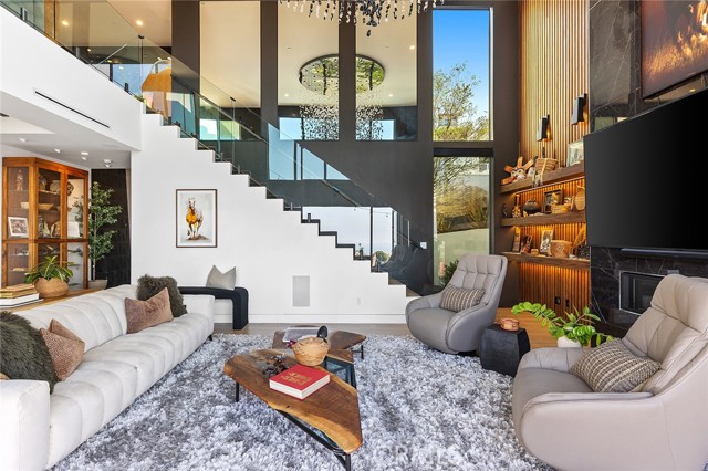 Detail Gallery Image 9 of 46 For 606 E Avenida San Juan, San Clemente,  CA 92672 - 4 Beds | 4/1 Baths