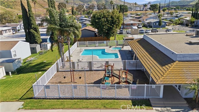 Detail Gallery Image 36 of 42 For 777 S Temescal St #53,  Corona,  CA 92879 - 4 Beds | 2 Baths