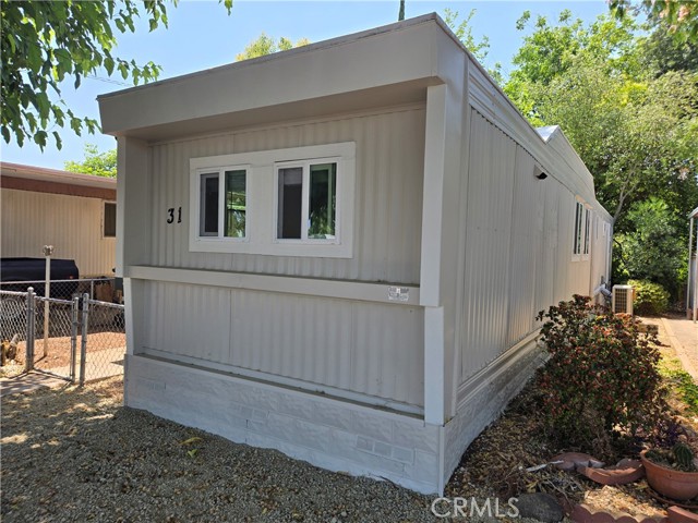 1047 14th Street, Oroville CA: https://media.crmls.org/medias/bf01a438-99c0-4e16-8388-24d530ca79a2.jpg