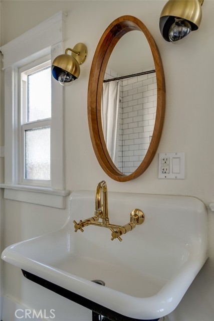 3716 & 3714 Rosemead Avenue, Los Angeles CA: https://media.crmls.org/medias/bf01aea8-b92b-4e4c-9b58-0c015a54ee1e.jpg