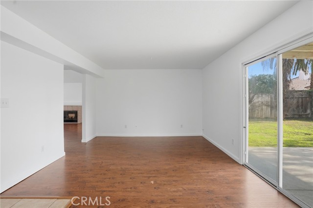 Detail Gallery Image 14 of 41 For 10703 Petalo, Bakersfield,  CA 93311 - 3 Beds | 2/1 Baths