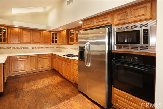 1241 E Mayfair Avenue, Orange CA: https://media.crmls.org/medias/bf053129-5086-457e-af23-e3d91608eaa5.jpg