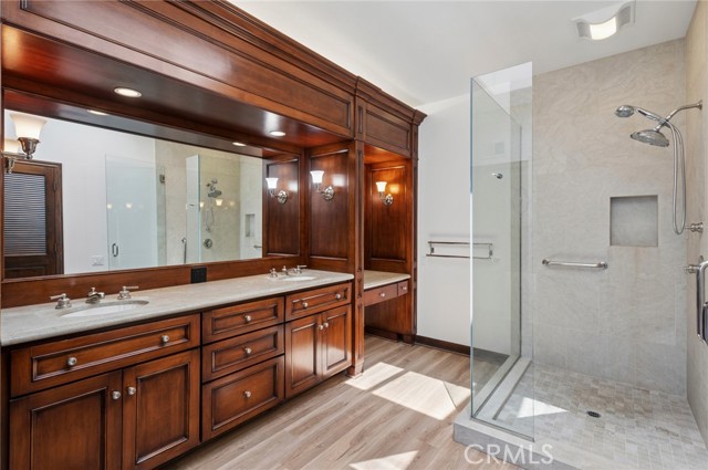 3611 Daffodil Avenue, Corona del Mar CA: https://media.crmls.org/medias/bf06c905-a078-4023-ba0b-9444b6f7ff5b.jpg