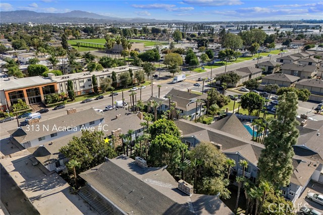 Detail Gallery Image 27 of 29 For 313 N Acacia #C, Fullerton,  CA 92831 - 2 Beds | 1/1 Baths